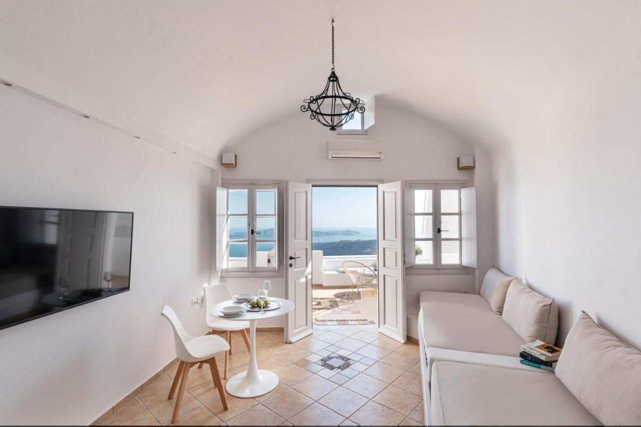 Calderas Hug & Panoramic Sea View - 3 Lux Suites Imerovigli  Zewnętrze zdjęcie