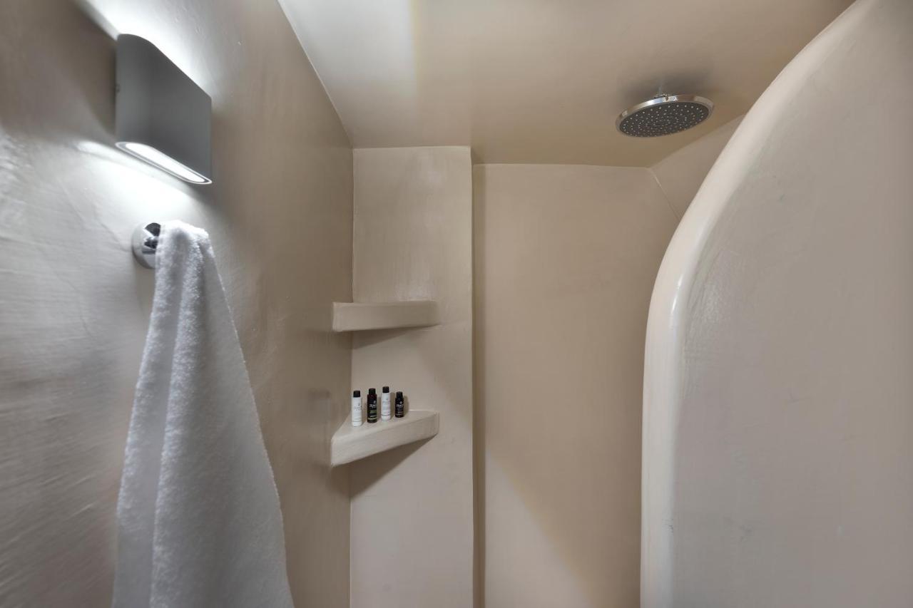 Calderas Hug & Panoramic Sea View - 3 Lux Suites Imerovigli  Zewnętrze zdjęcie