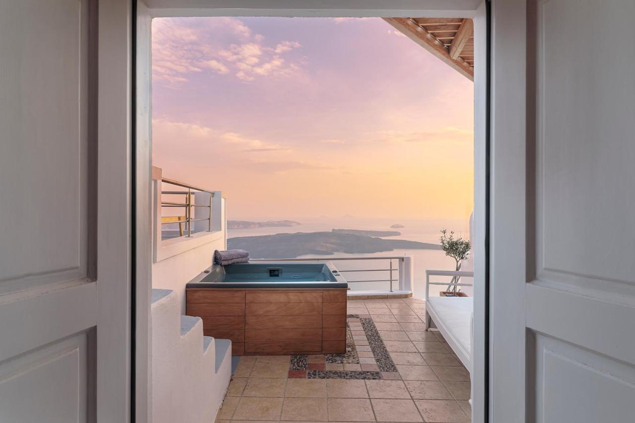 Calderas Hug & Panoramic Sea View - 3 Lux Suites Imerovigli  Zewnętrze zdjęcie